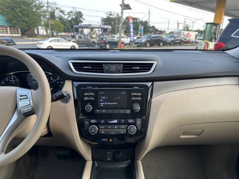 2015 Nissan Rogue SV