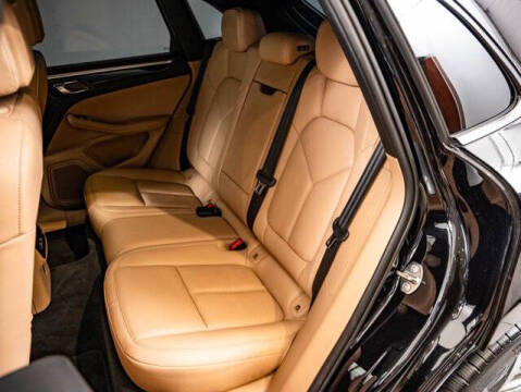 2023 Porsche Macan S