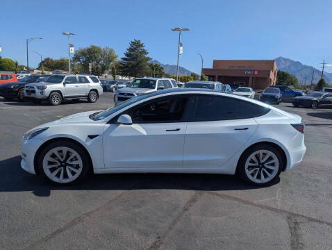 2022 Tesla Model 3 Long Range