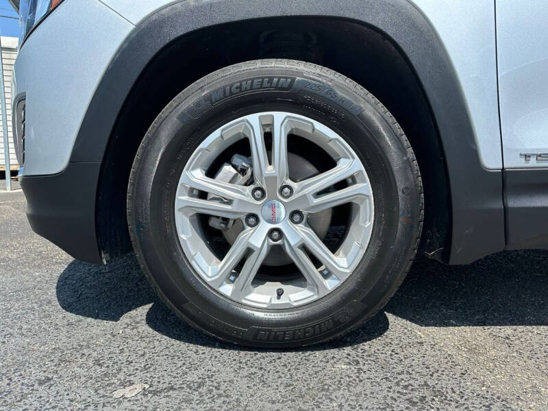 2021 GMC Terrain SLE