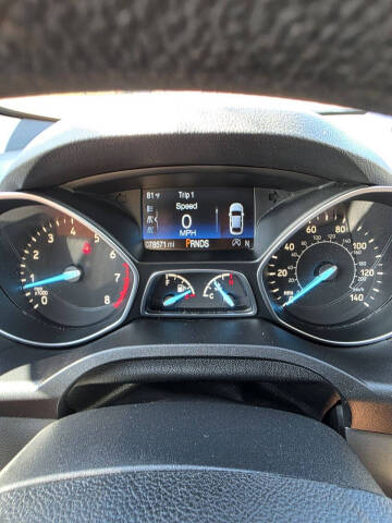2017 Ford Escape SE