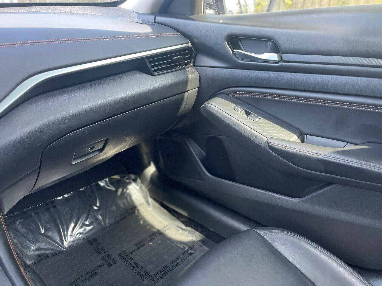 2020 Nissan Altima  - $17,975