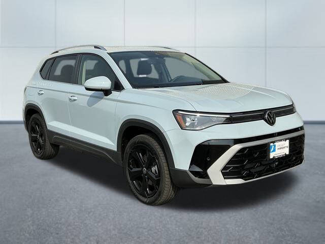 2025 Volkswagen Taos SEL 4Motion