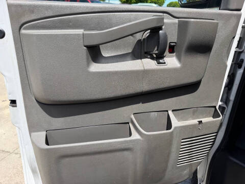 2017 Chevrolet Express 3500