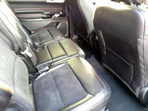 2024 Ford Explorer ST-Line