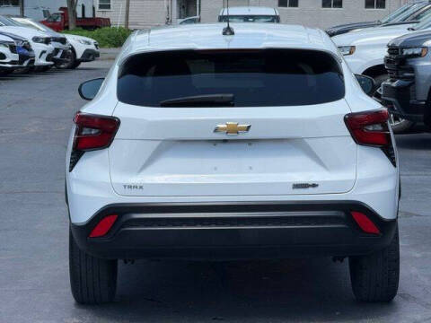 2024 Chevrolet Trax LS
