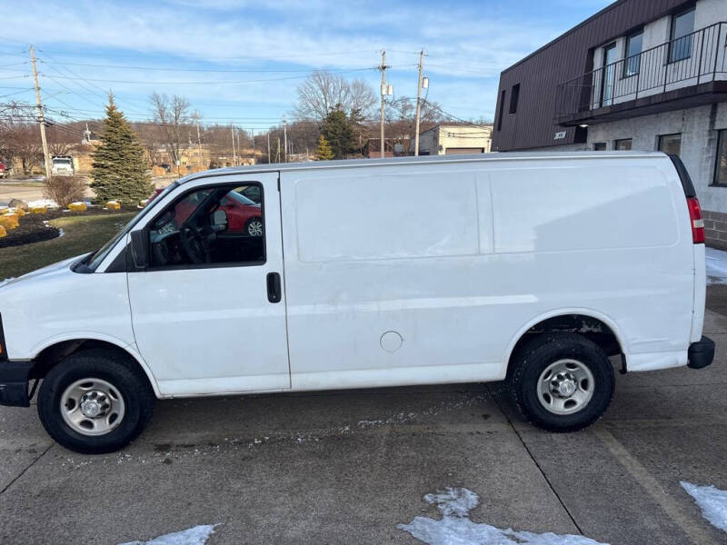 2016 Chevrolet Express 2500