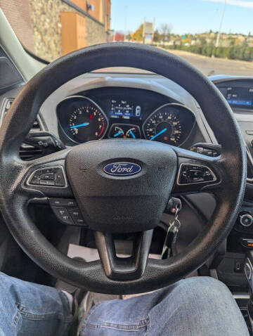 2019 Ford Escape S