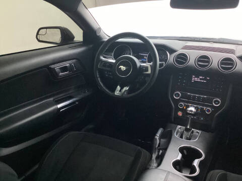 2019 Ford Mustang EcoBoost