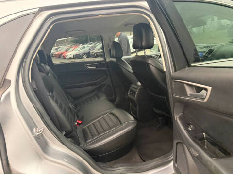 2020 Ford Edge