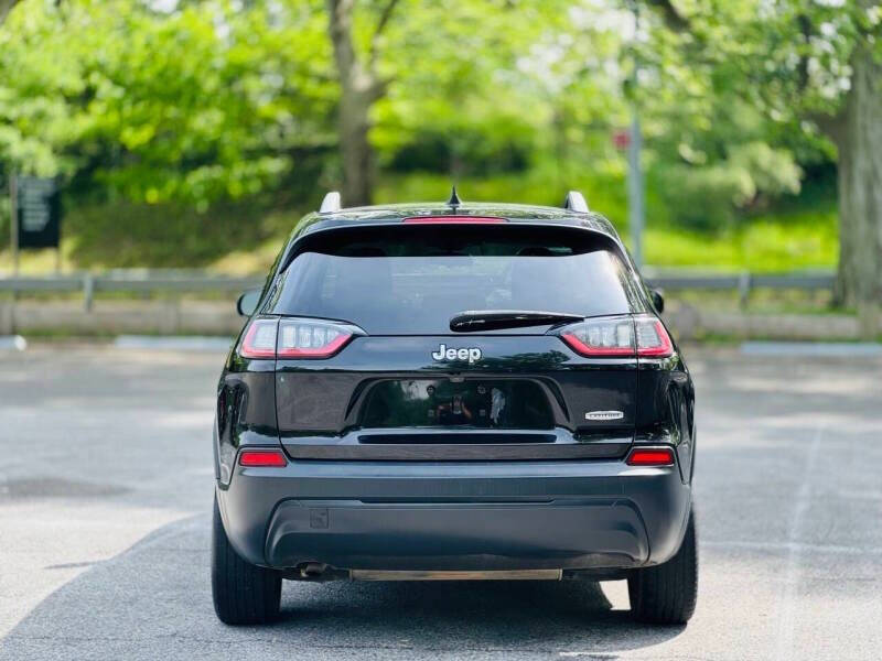 2019 Jeep Cherokee Latitude