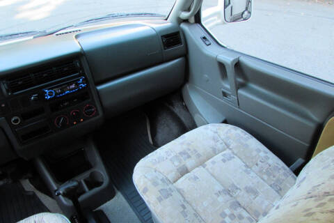 2001 Winnebago Rialta