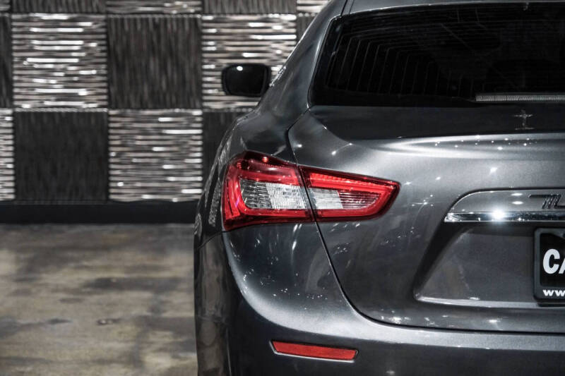 2016 Maserati Ghibli