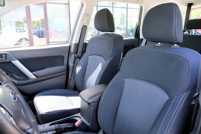 2016 Subaru Forester 2.5i