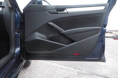 2015 Volkswagen Passat 1.8T Wolfsburg Edition