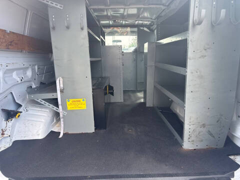 2010 Ford E-Series E-250