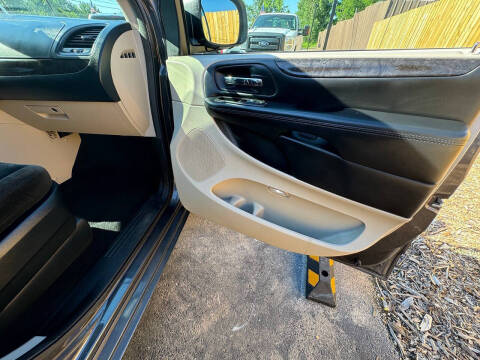 2017 Dodge Grand Caravan SE