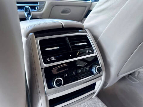 2016 BMW 7 Series 740i