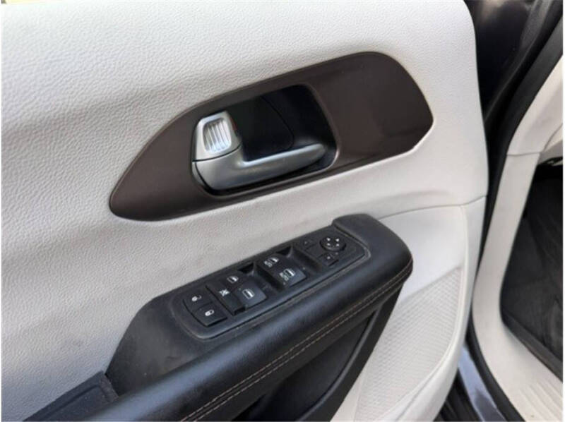 2018 Chrysler Pacifica Touring Plus