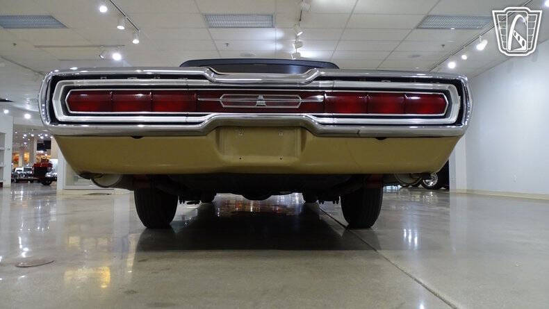 1966 Ford Thunderbird