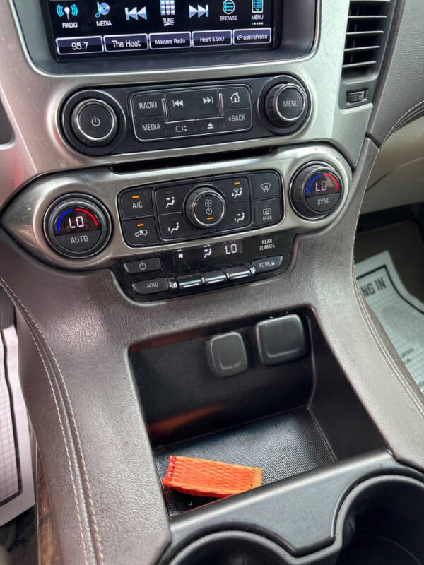 2019 Chevrolet Suburban LS