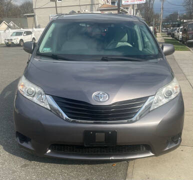 2011 Toyota Sienna for sale at J&N Cabrera Auto Sales in Plainfield NJ