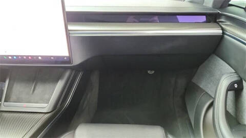 2023 Tesla Model S Plaid