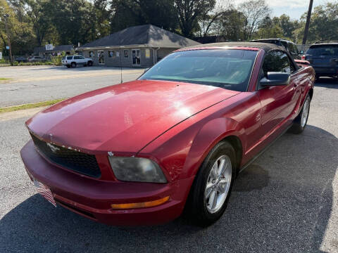 2006 Ford Mustang V6 Standard