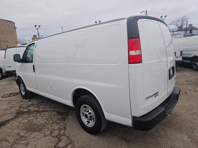 2015 GMC Savana 3500