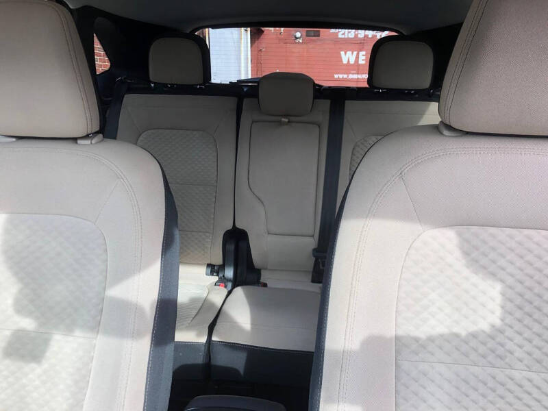 2021 Ford Escape SE