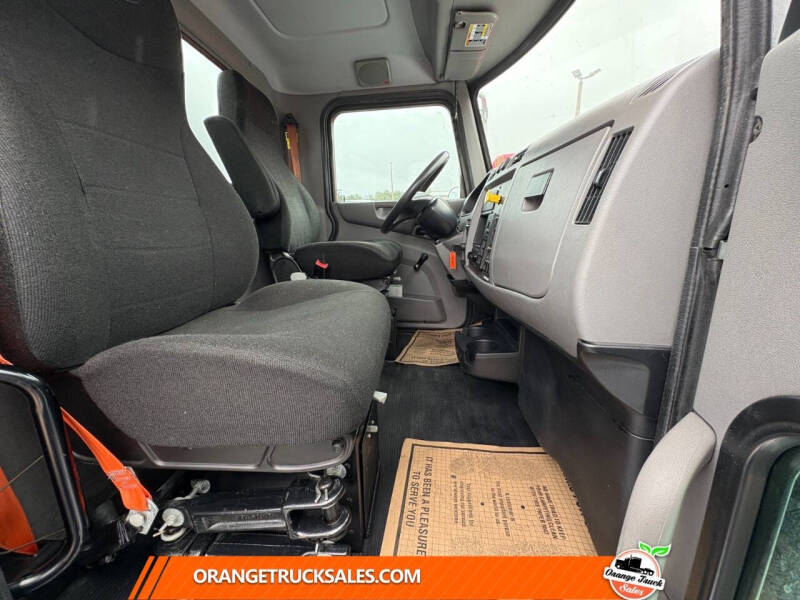 2019 Peterbilt 337