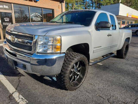 2013 Chevrolet Silverado 1500 for sale at Sawnee Mountain Motors in Cumming GA