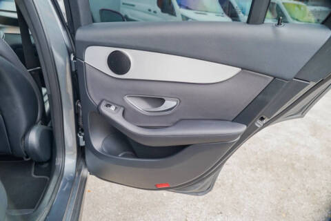 2021 Mercedes-Benz GLC GLC 300