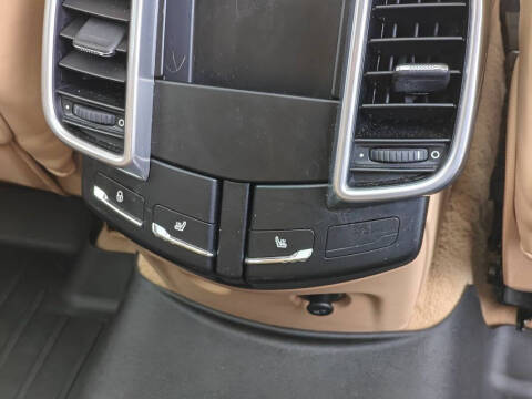 2016 Porsche Cayenne S