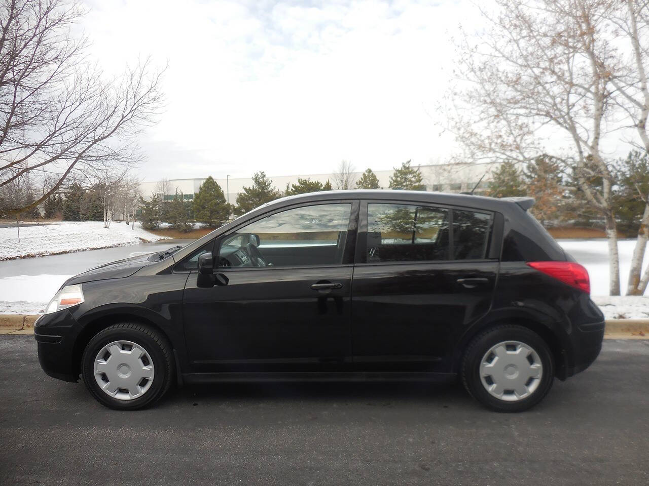 2008 Nissan Versa for sale at Genuine Motors in Schaumburg, IL