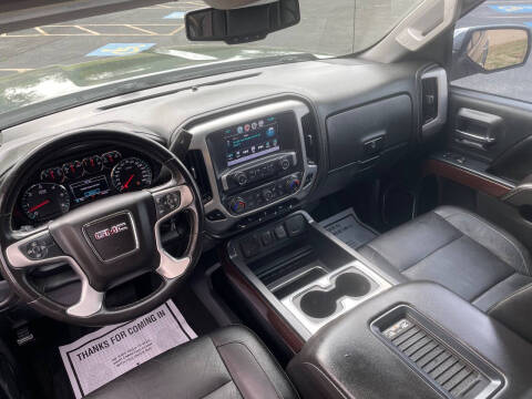 2017 GMC Sierra 1500 SLT