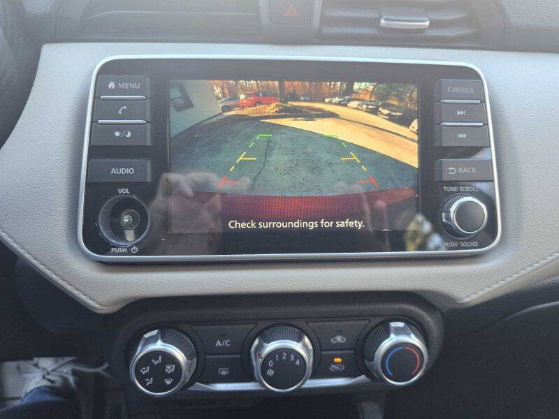 2021 Nissan Versa SV