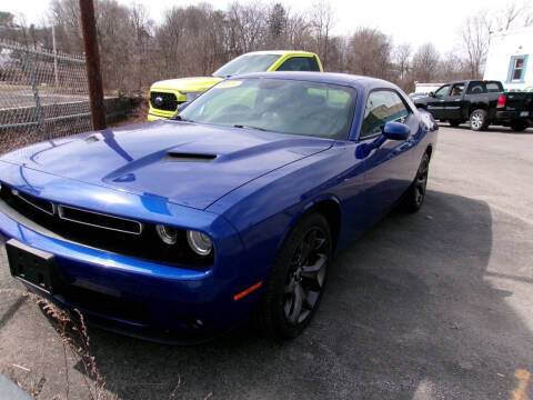 2018 Dodge Challenger SXT Plus