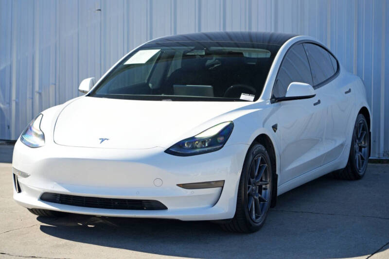 2021 Tesla Model 3 Standard Range Plus