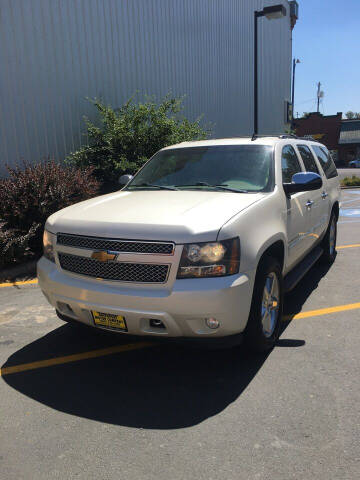 2011 Chevrolet Suburban for sale at DAVENPORT MOTOR COMPANY in Davenport WA