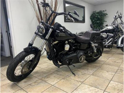 2014 Harley-Davidson FXDB103 / Dyna Street Bob