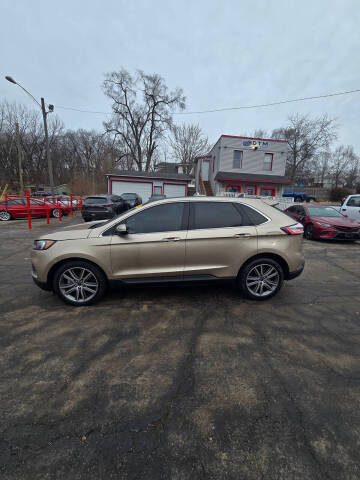 2020 Ford Edge Titanium