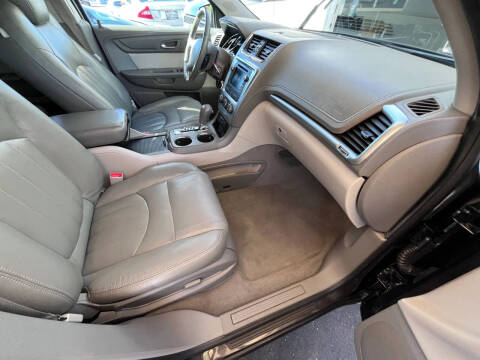 2015 GMC Acadia SLE-2