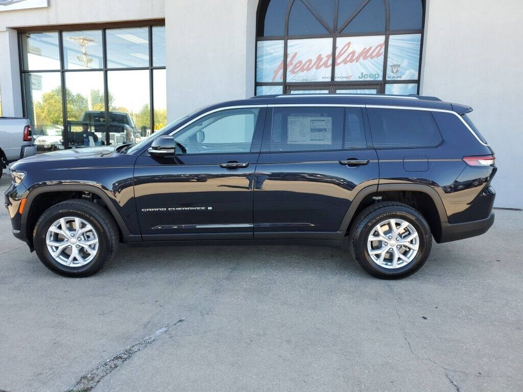 New 2024 Jeep Grand Cherokee L For Sale In Warrensburg, MO