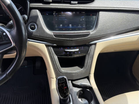 2019 Cadillac XT5