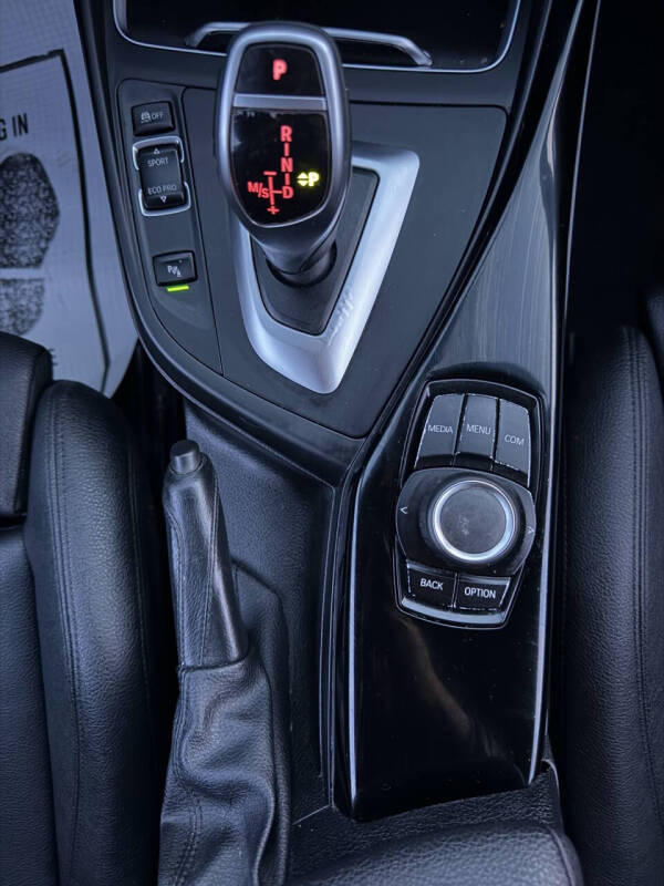 2019 BMW 2 Series 230i