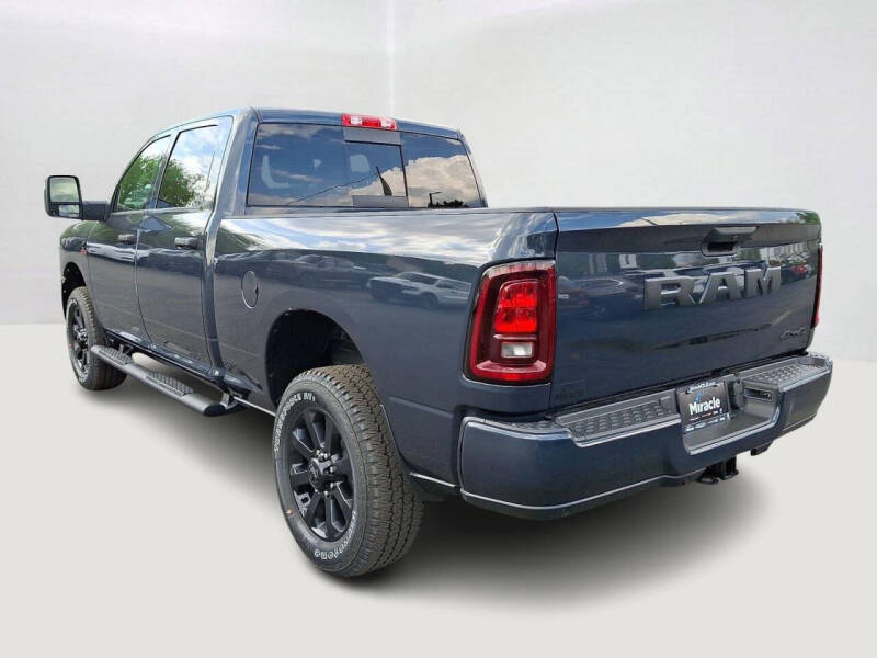 2026 RAM 2500 Black Express