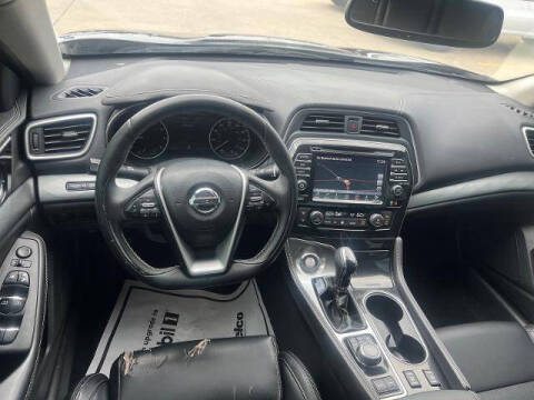 2017 Nissan Maxima
