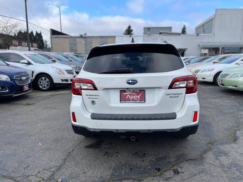 2017 Subaru Outback Touring photo 6