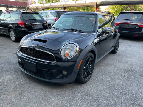 2012 MINI Cooper Hardtop for sale at Gallery Auto Sales in Bronx NY
